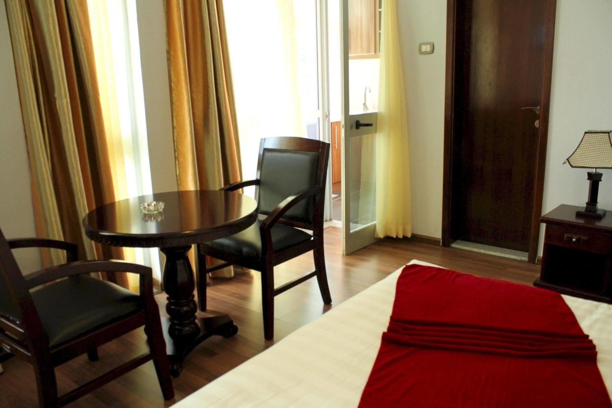 Oasis Hotel Apartment Addis Ababa Bagian luar foto