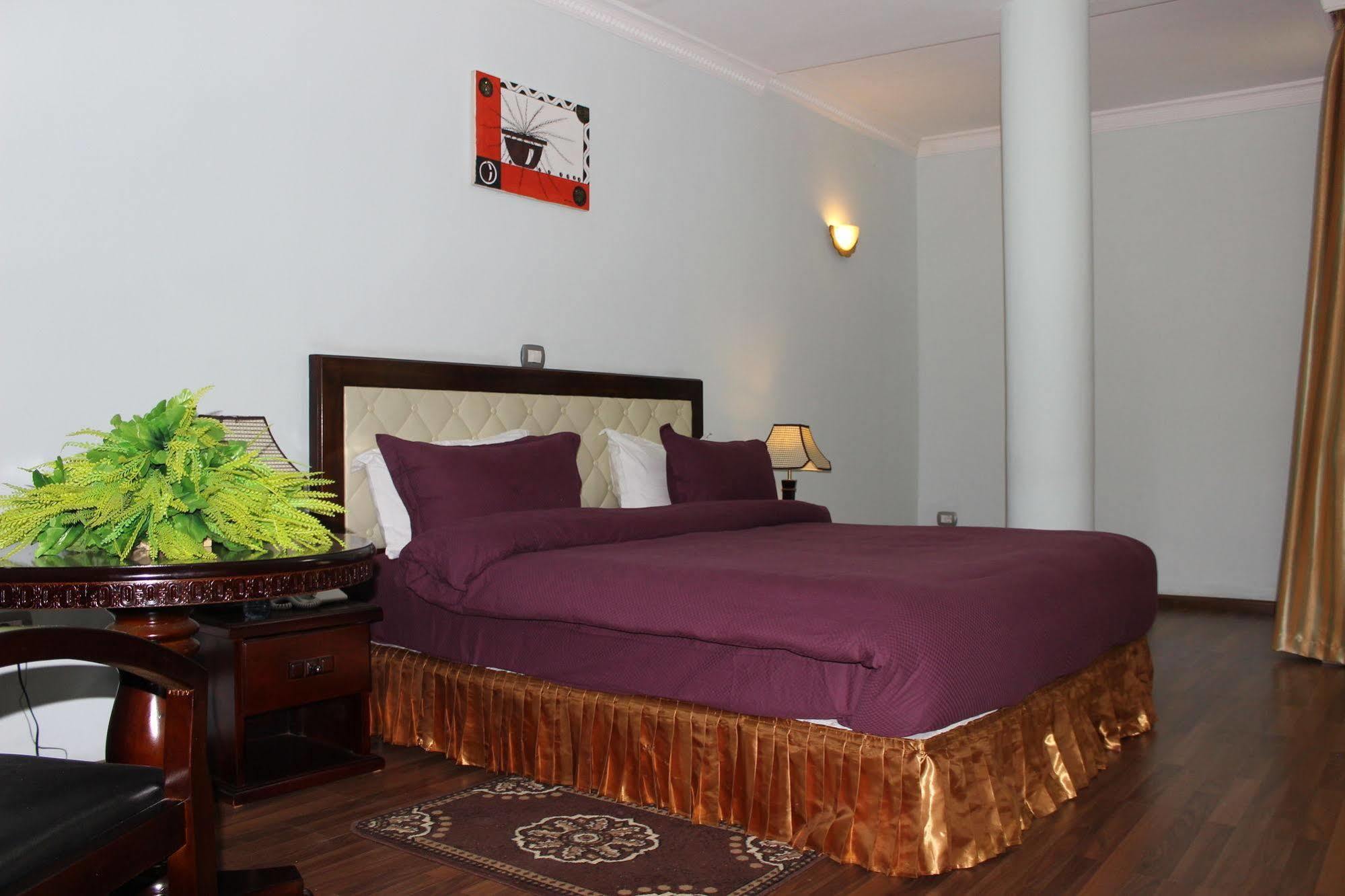 Oasis Hotel Apartment Addis Ababa Bagian luar foto