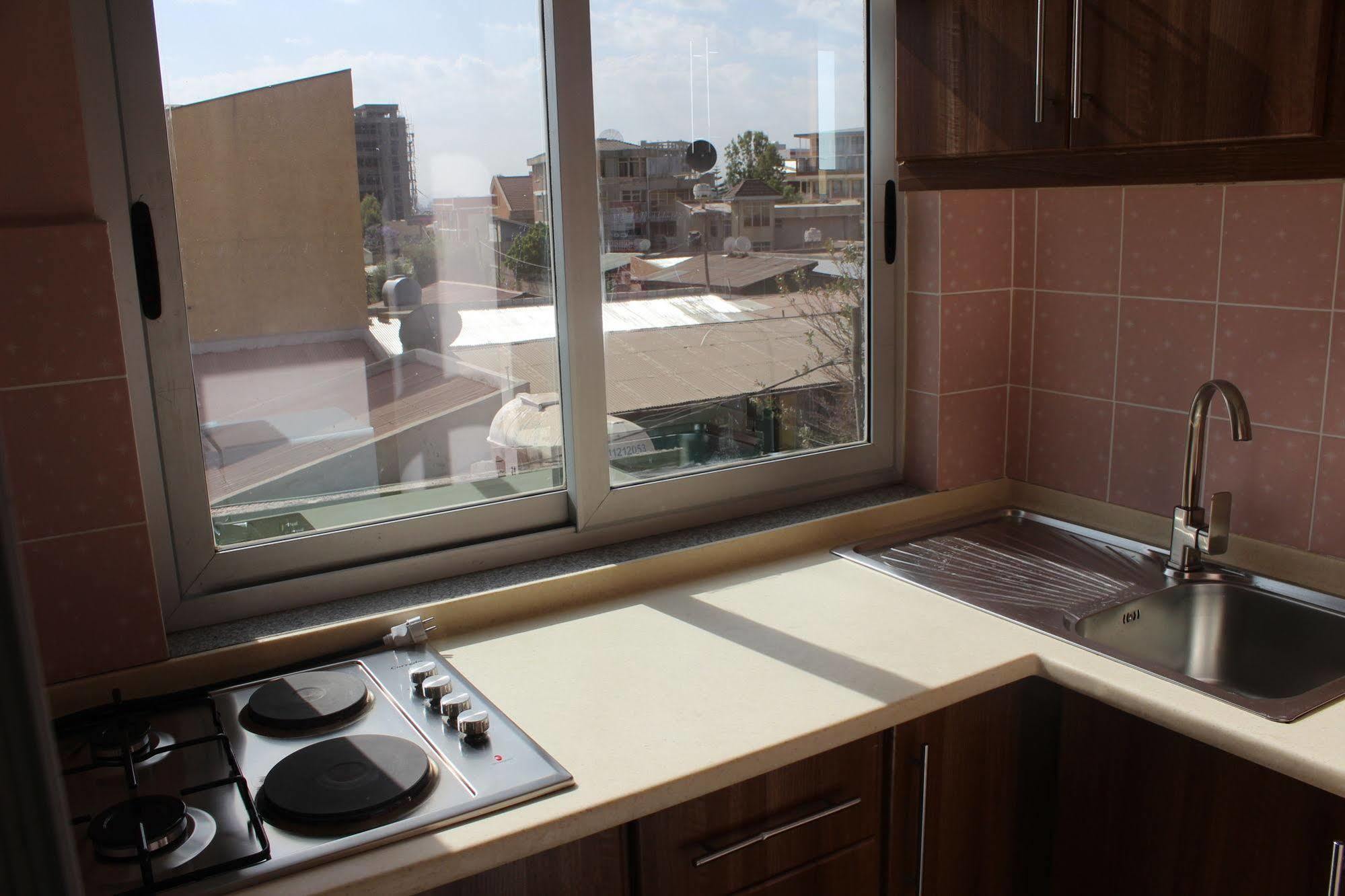 Oasis Hotel Apartment Addis Ababa Bagian luar foto